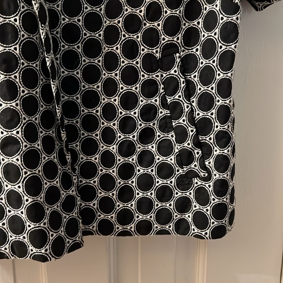 Kenneth Cole Reaction, short sleeve cropped lined coat-top - Picture 7 of 7